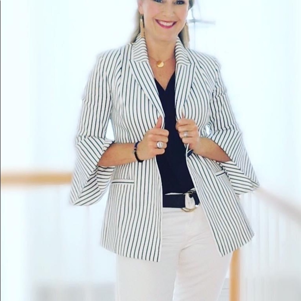 Cabi Bell Jacket - Picture 3 of 16
